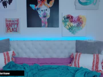 webcam girl holihurricane live cam image #3690731