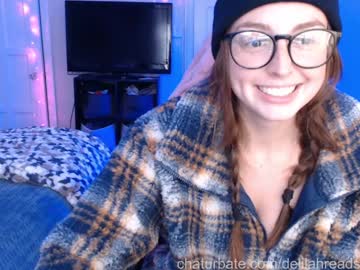 webcam girl delilahreads live cam image #11221313