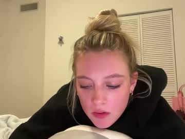 webcam girl lexaarose05 live cam image #12309044