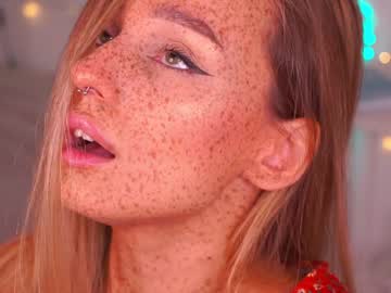 webcam girl artease live cam image #4510437