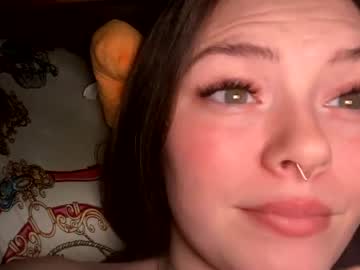 webcam girl emersoncane live cam image #4877311