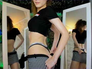webcam girl dd_sss live cam image #404133