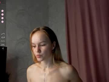 webcam girl barbiesaint live cam image #6941588