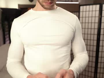 webcam man muscularfriend live cam image #12126562