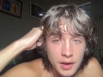 webcam man ethanbakerr live cam image #1527137