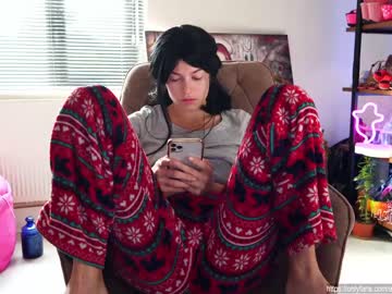 webcam girl angelika_rouge live cam image #3788445