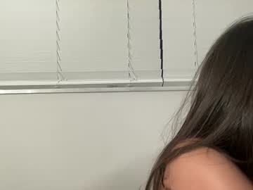 webcam girl poutyselena live cam image #10906501