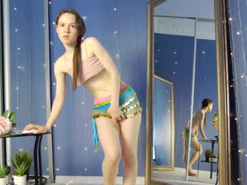 webcam girl kriskras__ live cam image #5927982