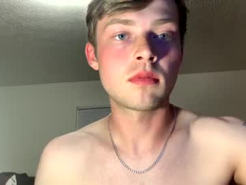 webcam man mrcoolguy68 live cam image #2456116