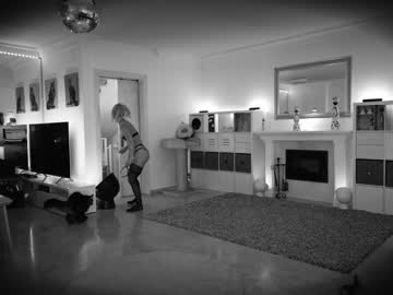 webcam girl hannahjames710 live cam image #2373282