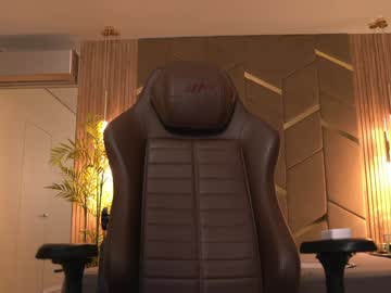 webcam girl chaturbabe__ live cam image #12108072