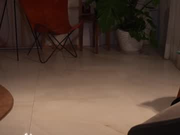 webcam girl tifalock_ live cam image #10620682