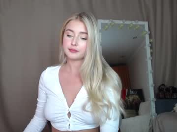 webcam girl cute18cute live cam image #2805377