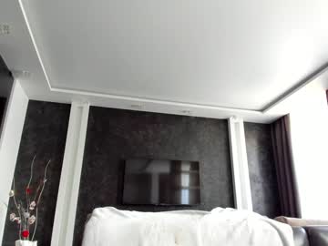 webcam girl girl_next_door19 live cam image #9257996