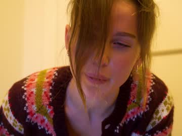 webcam girl ellaa91 live cam image #865156