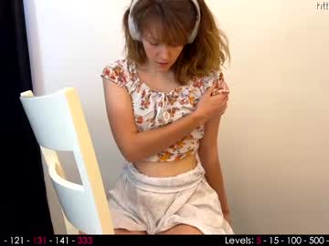 webcam girl its_lily live cam image #5071090