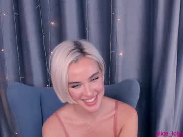 webcam girl katrinpolly live cam image #209816