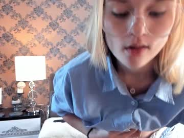 webcam girl aislyheath live cam image #9947519