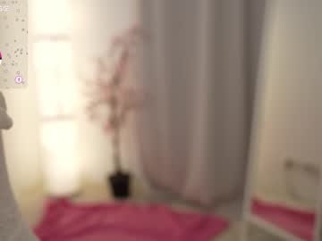 webcam girl floret_joy live cam image #7924476
