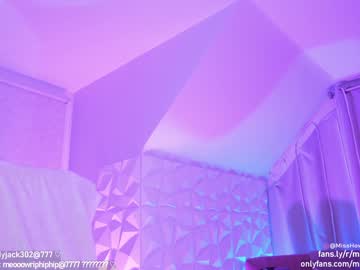 webcam girl misshowl live cam image #3301261