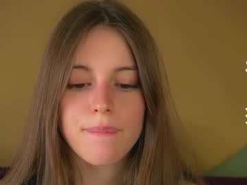 webcam girl aislyfarran live cam image #13002919