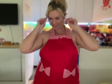 webcam girl kiradivine live cam image #7198024