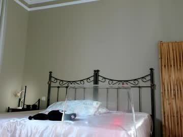 webcam girl mazeekiin live cam image #11526401