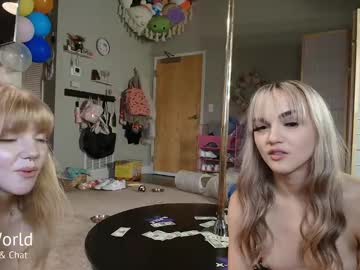 webcam girl iris_world live cam image #12758768