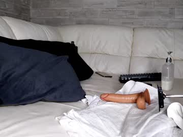 webcam girl dee_waters live cam image #6550308