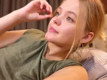 webcam girl dianaholiday live cam image #11077782
