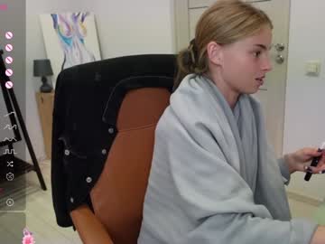 webcam girl abby_laker live cam image #10194685