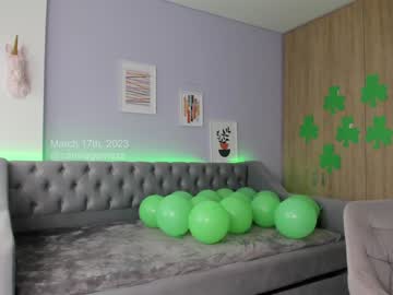 webcam girl camilagomezz live cam image #5340949