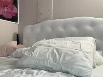 webcam girl hawaiigirl_ live cam image #13038007