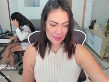 webcam couple emillybrowm live cam image #8443908