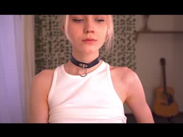 webcam girl luna_ai live cam image #1981932