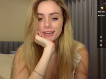webcam girl sky_magic live cam image #7599061