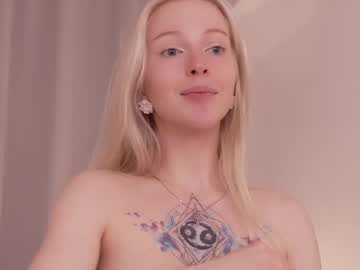 webcam girl my_stella live cam image #11989468