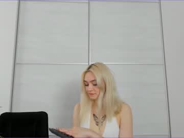 webcam girl elizabeth__gray live cam image #4061796