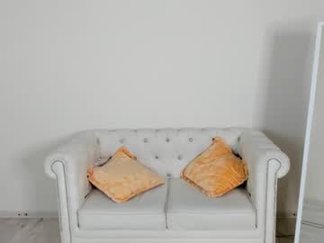 webcam girl lala_torres live cam image #4190846