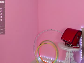 webcam girl little_effy18 live cam image #3375233