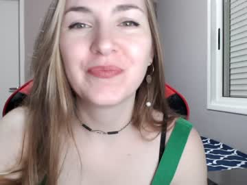 webcam girl naughty_popa live cam image #8238144