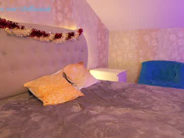 webcam girl stella_and_stephan live cam image #1132489