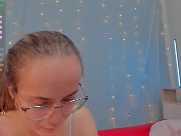 webcam girl sinacampby live cam image #584270