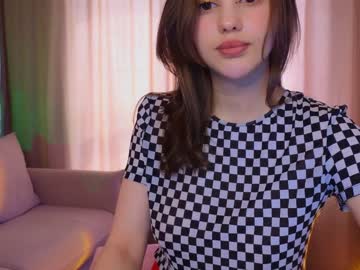 webcam girl angella_kleee live cam image #9071513