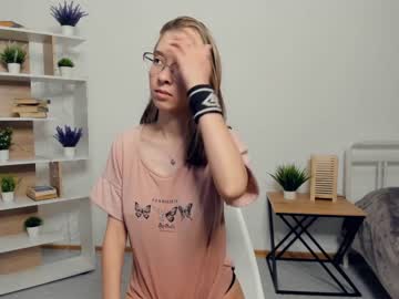 webcam girl crazy_selfi live cam image #7289154