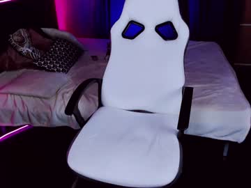 webcam girl lina_bitch live cam image #3114959