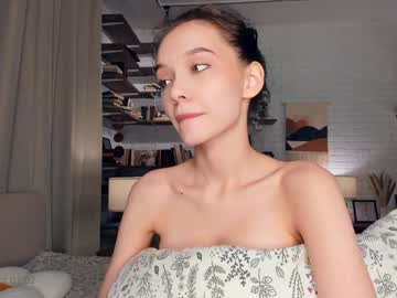 webcam girl riskyproject live cam image #11747972