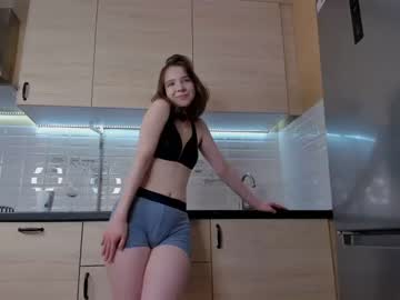 webcam girl milabecker live cam image #4814739