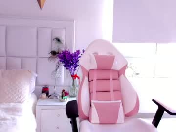 webcam girl scarlett__baker live cam image #145564
