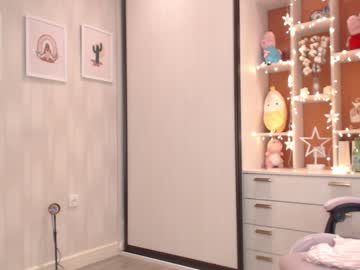 webcam girl hi_teika live cam image #745992
